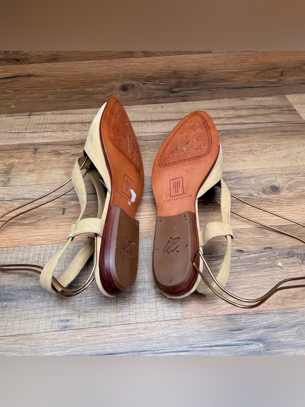 Nike Tensile Air Vintage 90's size 10 Suede Women's Beige Suede Slingback Flats - Picture 6 of 7